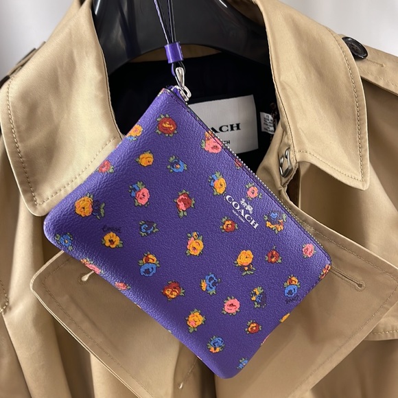 Coach Corner Zip Wristlet With Mini Vintage Rose Print Sport purple multi - Picture 2 of 5